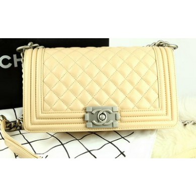 Best Boy Chanel Flap Bag Original Apricot Pearl Sheepskin Leather A67086 Silver JK797Ml87