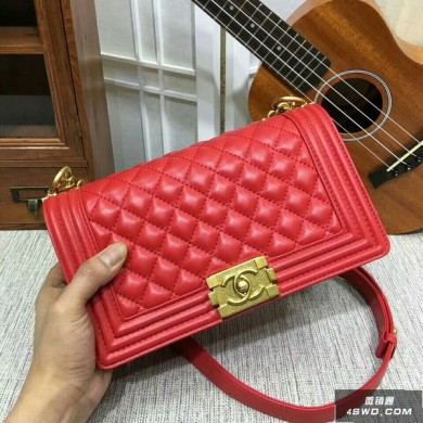 Boy Chanel Flap Shoulder Bag Sheepskin Leather 67086A Red JK5520iv85