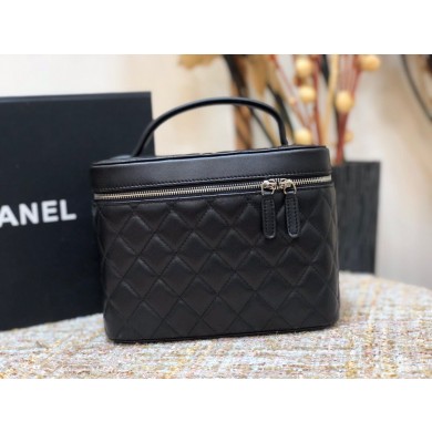 Chanel Original Lather Cosmetic Bag 5961 black JK3847nS91