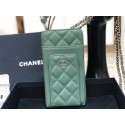 Chanel Calfskin Chain Card packet & Gold-Tone Metal AP0990 green JK1178nE34