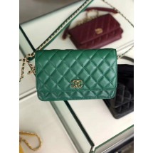 Best 1:1 Chanel Original Leather Chain Wallet AP0724 green JK4437eT55