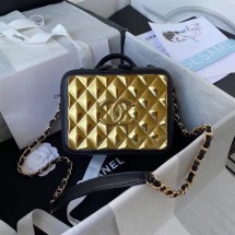 Chanel Lambskin Crystal Calfskin & Gold-Tone Metal Cosmetic Bag AS2900 black JK2993Va47