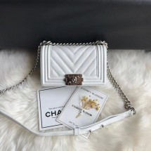 Chanel Leboy Original Caviar leather Shoulder Bag A67085 white silver chain JK5105Pu45