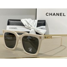 Chanel Sunglasses Top Quality CHS01370 JK1944Nw52