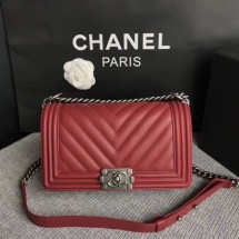 Imitation Boy Chanel Flap Bag Original Chevron Leather A67086V Red JK5460Xr29