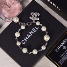 Imitation High Quality Chanel Bracelet CE4824 JK4129Bo39