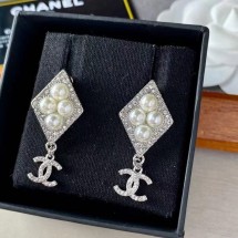 Imitation High Quality Chanel Earrings CE7474 JK2559HH94