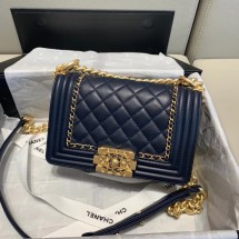 Luxury BOY CHANEL flap bag A67085 Navy Blue JK4279QT69