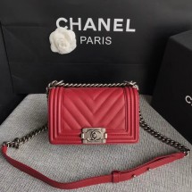 Replica Fashion Chanel Le Boy Flap Shoulder Bag Original Calf leather A67085 deep red silver Buckle JK5198yI43