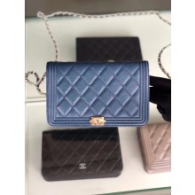 Best Quality BOY CHANEL Original Wallet on Chain & Gold-Tone Metal B80287 blue JK4651xb51