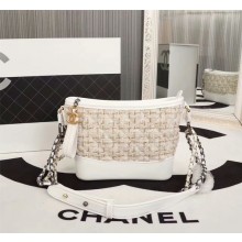 Replica Chanel Gabrielle Mini Shoulder Bag 8122 White JK5907Fi42