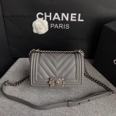 Chanel Le Boy Flap Shoulder Bag Original Calf leather A67085 grey silver Buckle JK5195Nw52