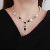 Chanel Necklace CE7241 JK2698XW58