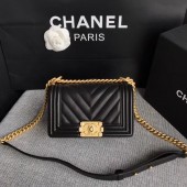 Fake Cheap Chanel Le Boy Flap Shoulder Bag Original Calf leather A67085 black Gold Buckle JK5207Kt89