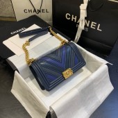 Imitation AAA Chanel Boy Flap Shoulder Bags Chevron Calfskin Leather A67086 Blue&Black JK3415kf15