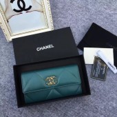 Replica Best Quality Chanel sheepskin & Gold-Tone Metal Wallet AP0955 green JK1202Rf83