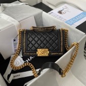 Replica Best Quality SMALL BOY CHANEL HANDBAG Gold-Tone Metal A67085 BLACK JK2833Rf83