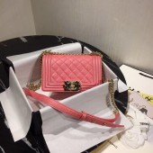 Replica Boy Chanel Flap Shoulder Bag Original Leather Pink A67085 Gold JK4573Sf59