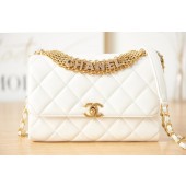 Replica Chanel lambskin Shoulder Bag AS3241 white JK2408Kg43