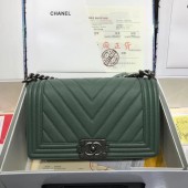 Replica Chanel Leboy Original caviar leather Shoulder Bag V67086 green silver chain JK5184AP18