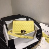 Replica High Quality Chanel Le Boy Flap Shoulder Bag Original Leather Yellow V67086 Gold JK4553Jh90